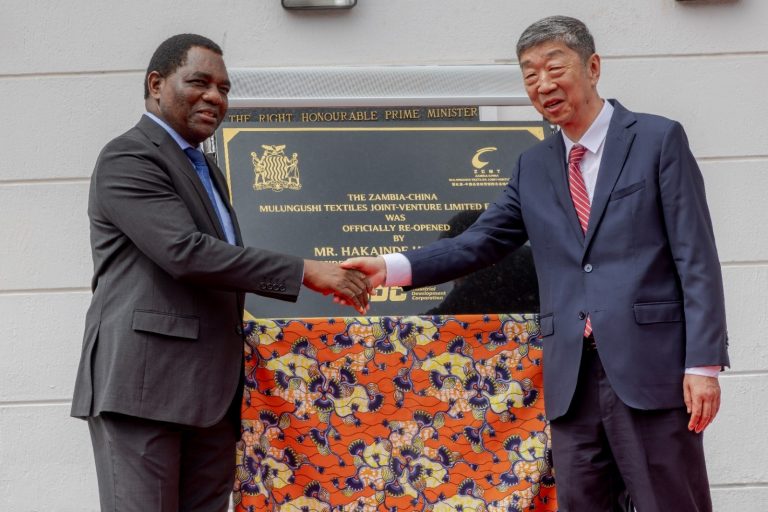 PRESIDENT HAKAINDE HICHILEMA REOPENS ZAMBIA-CHINA MULUNGHUSHI TEXTILES IN KABWE - photo 7