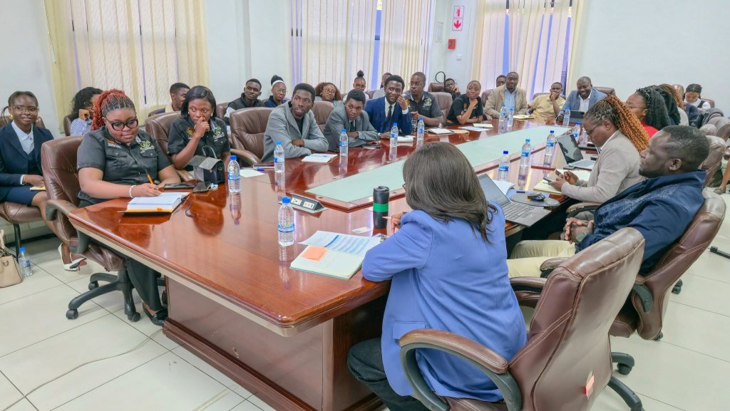 UNZADESA students and IDC representatives participate in a Thought Leadership Session at IDC Head Office.