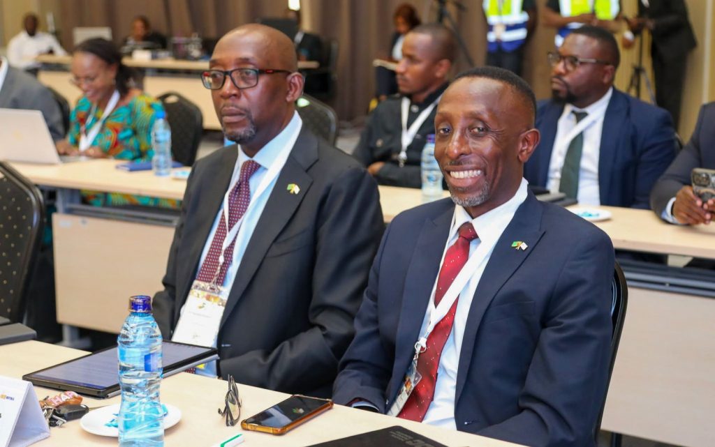 Delegates from IDC and other institutions attend a ZAMII session.